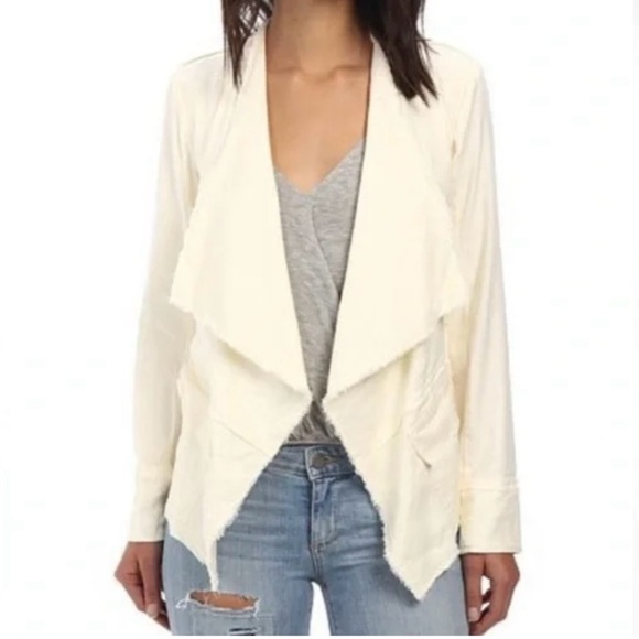 Free People Jackets & Blazers - Free People Linen Blend Frayed Edge Blazer Size Medium